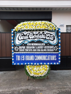 Papan Bunga Duka di Pelabai